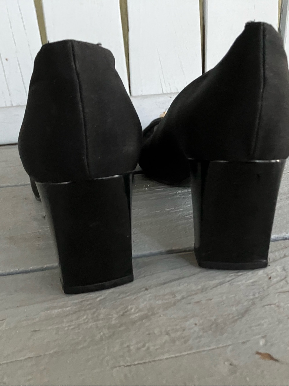 St. John Black Pumps with Gold Buckle Accent (Slim Size 9) - Picture 3 of 14